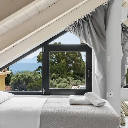 Solena Luxury Apartment